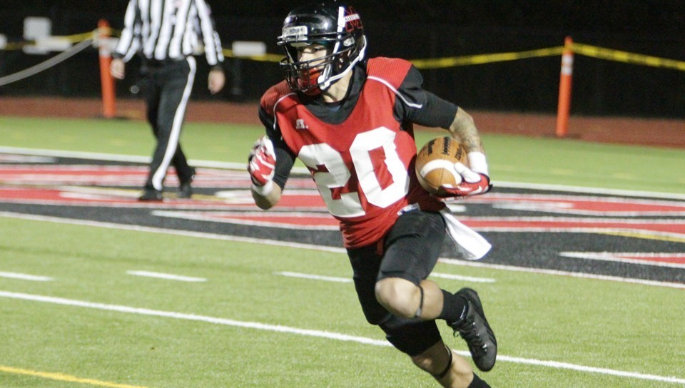 Jeremy Estremera https://www.hudl.com/profile/3851511/Jeremy-Estremera